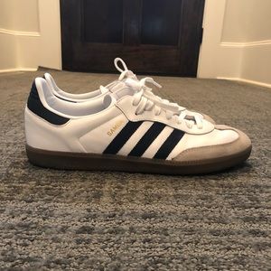 Men’s size 11 Adidas Samba
